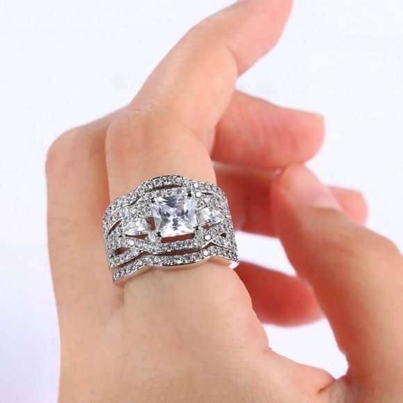 NEW 18K White Gold Princess Cut Diamond 3PC Ring x - Picture 6 of 15